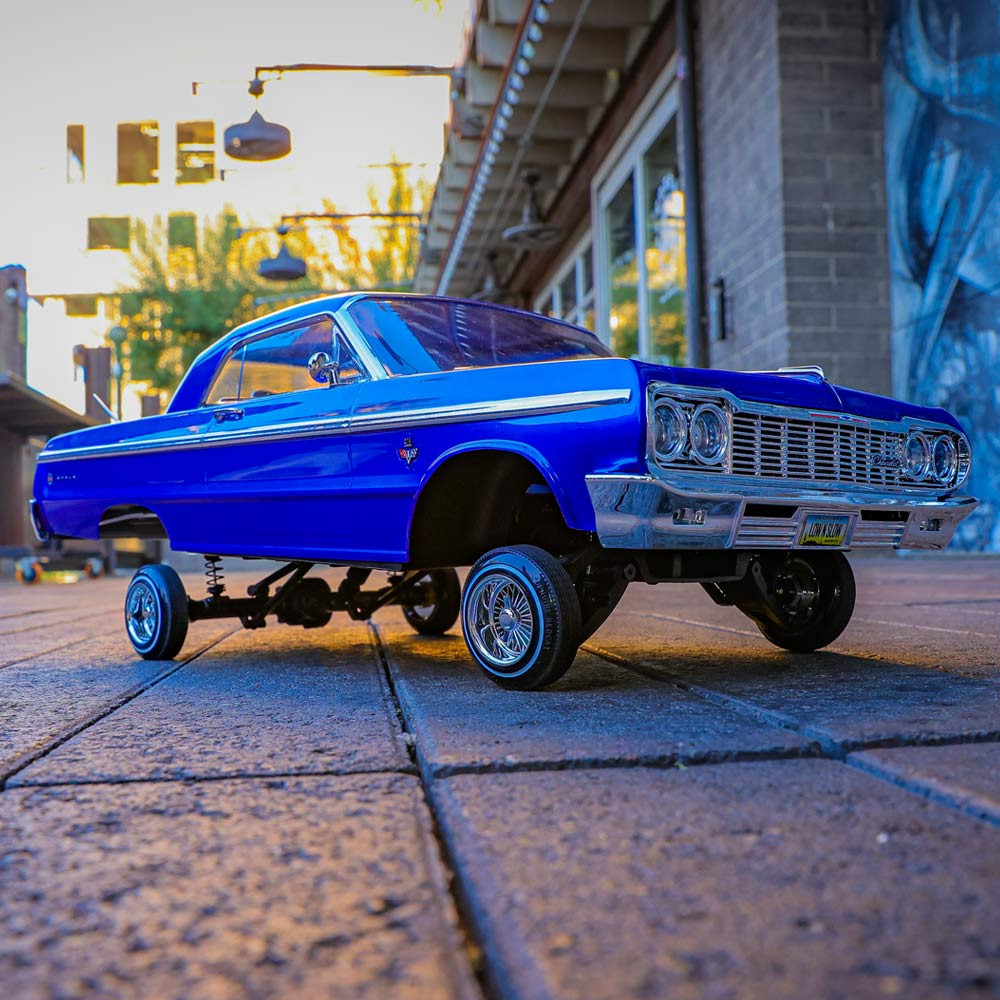 Redcat SixtyFour RC Car - 1:10 1964 Chevrolet Impala Hopping