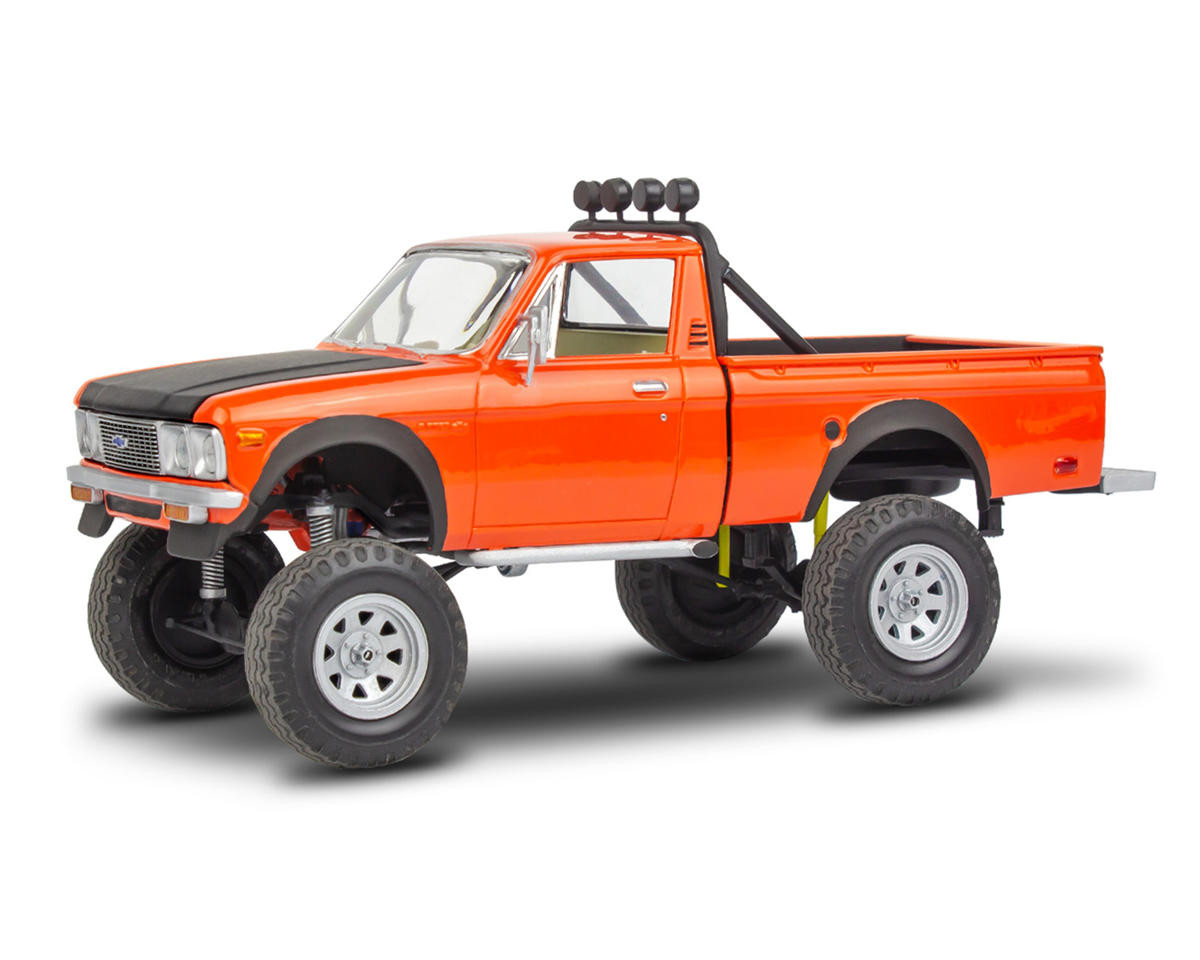 Revell 1/24 Chevy® 4x4 Luv™ High Roller Plastic Model Kit RMX14576
