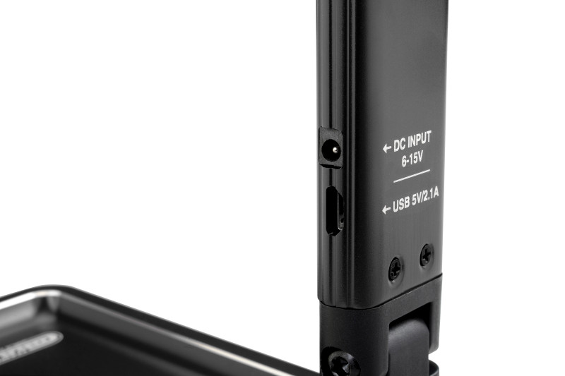 COR16311Ultimate LED Pit Light with Parts Tray-12VDC, Black