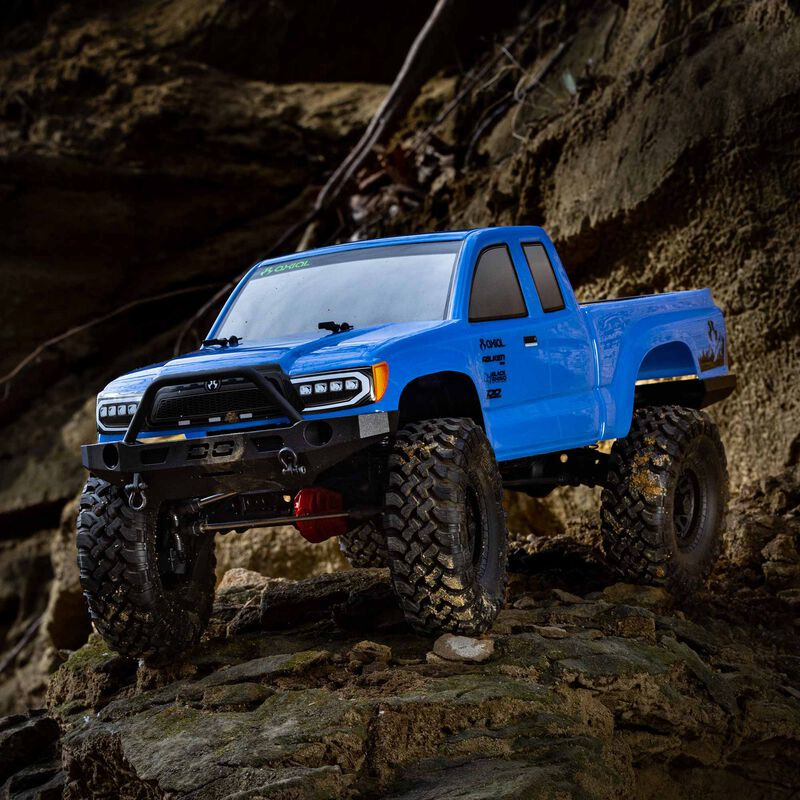 AXI03027T1 1/10 SCX10 III Base Camp 4WD Rock Crawler Brushed RTR, Blue