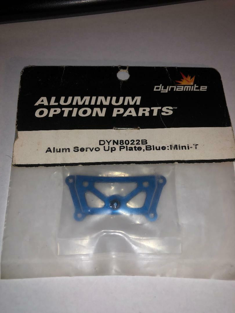 dyn8022B Blue Aluminum Servo Up Plate: Mini-T
