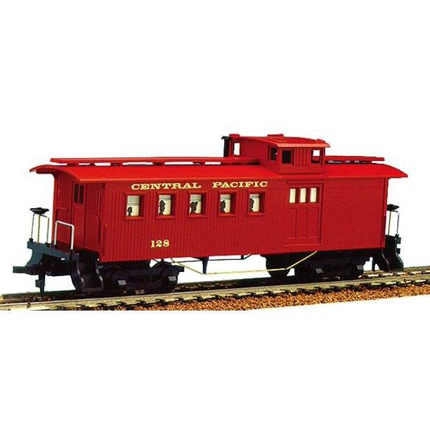 Mantua  HO Gauge Caboose Mantua Classics 725006 Central Pacific RR Long Wood Caboose