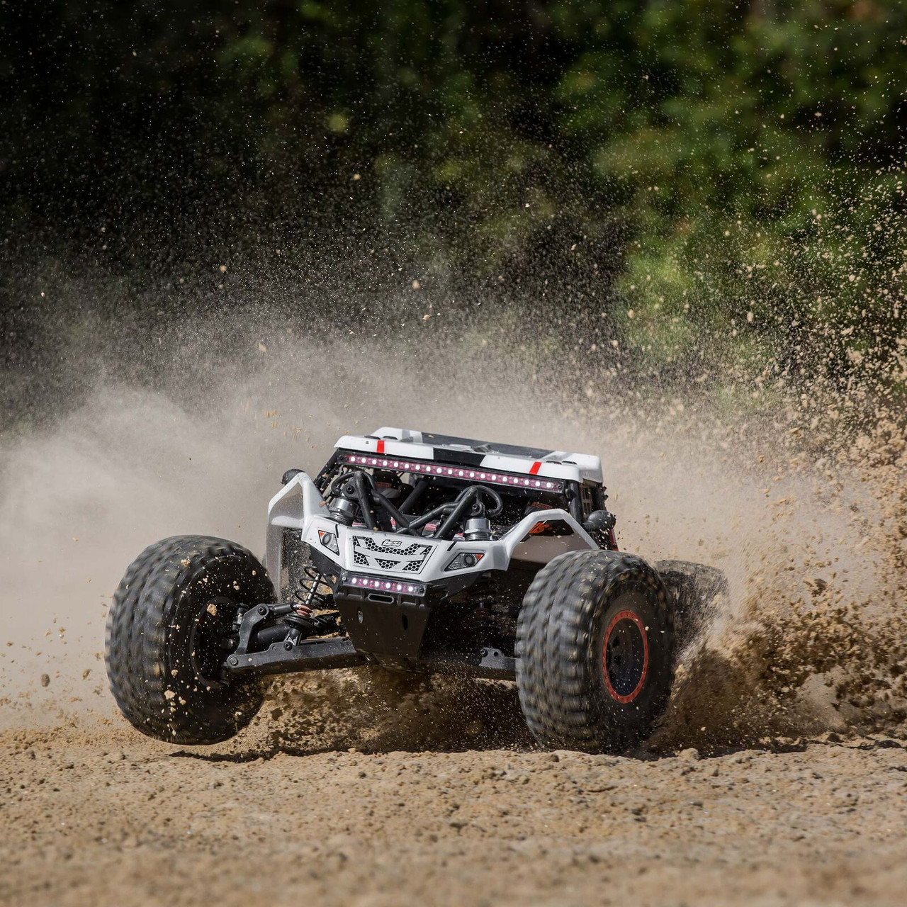 LOS05016V2T1 1/6 Super Rock Rey V2 4WD Rock Racer Brushless RTR, White