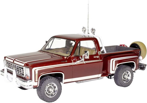 Revell 76 Chevy Sport Stepside Pickup
