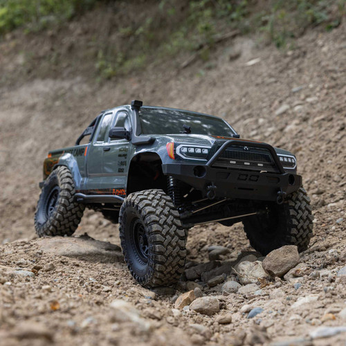 AXI-1375T2 1/10 SCX10 III Base Camp 4X4 RTR Brushed Rock Crawler, Gray