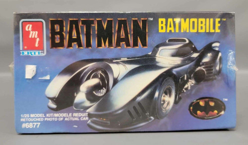 BATMAN BATMOBILE, 1/25 Model Kit, ERTL, 1989