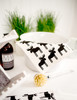 it offers an eco-friendly alternative to paper towels with a style!