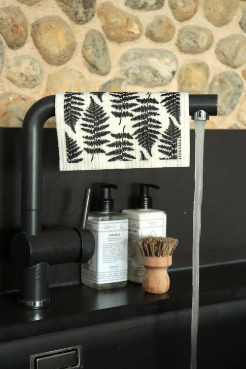 Fern Black patterned reusable Swedish dishcloth made from cellulose and cotton by Jangneus