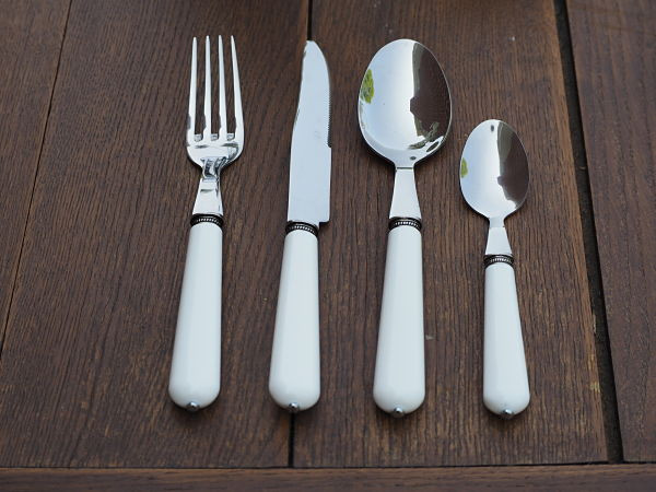 Flatware - Lucie -  White - 24 pieces