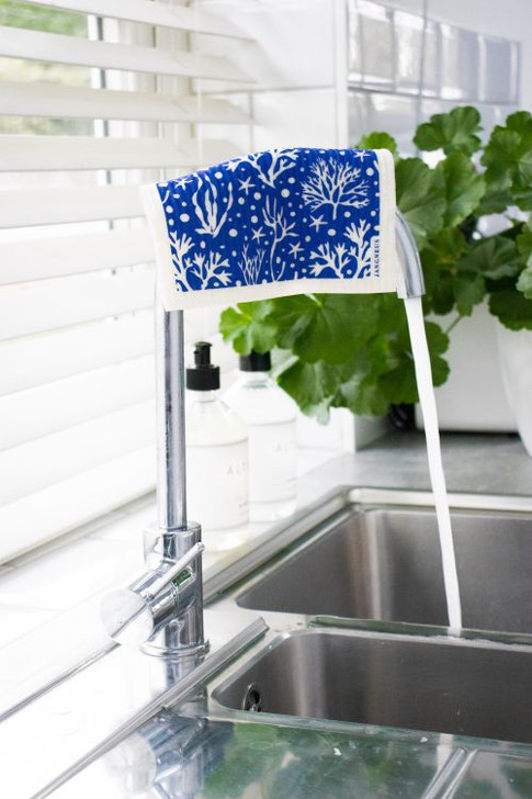 Durable, reusable, machine washable, and it offers an eco-friendly alternative to paper towels with a style!
