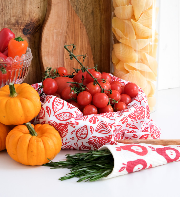 Best Kitchen Towel Material: Cotton vs Linen vs Microfiber