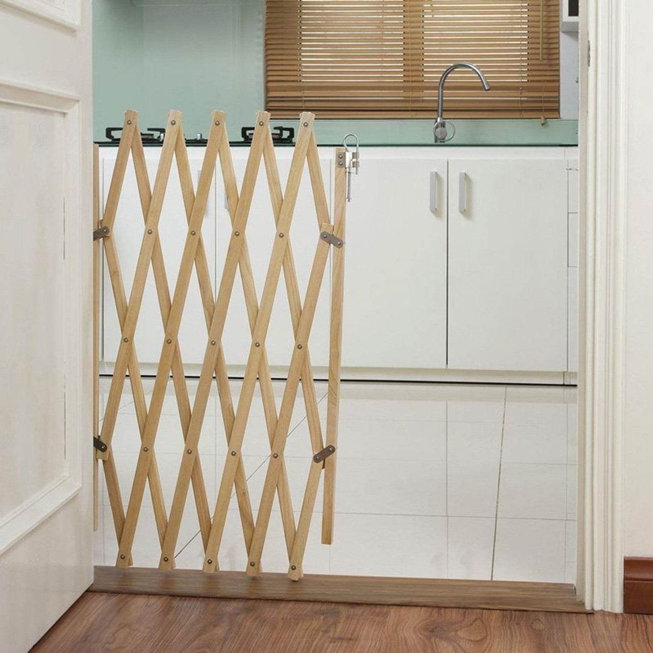 Bettacare Expandable Pet Barrier 60cm 108cm Natural