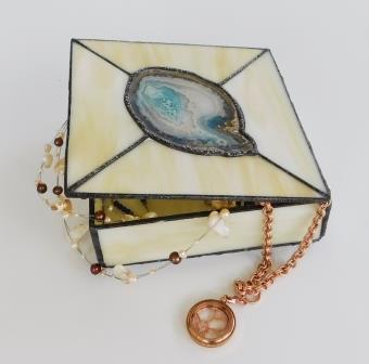 agate-jewelry-box.jpg