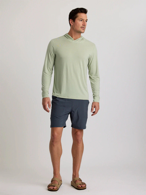 MENS ELEVATE LW HOODIE