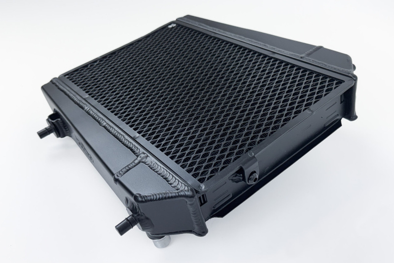 CSF BMW G8X M3/M4/M2 High-Performance Auxiliary Radiator - Single Radiator - 8321 Photo - out of package