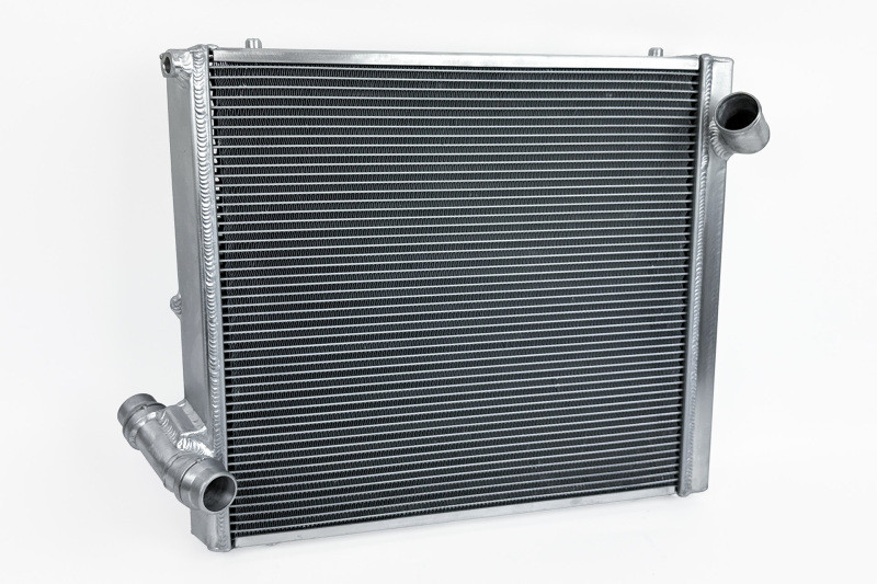CSF 2019+ 992.1/992.2 Porsche 911(3.0LT Base/T/S/4/4S/GTS/4 GTS) High Perf Right Aluminum Radiator - 7242 Photo - out of package