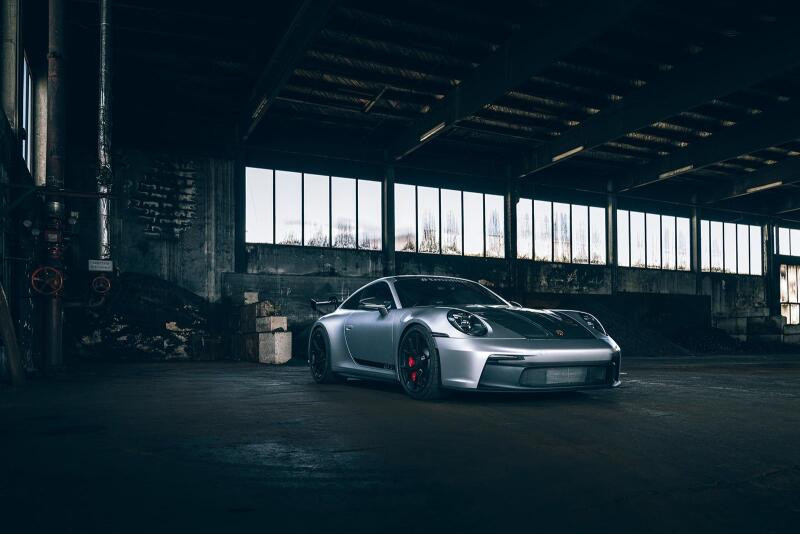 KW 22-24 Porsche 911 GT3 (992) w/o OE Noselift V5 Clubsport Kit - 3090171093 Photo - lifestyle view