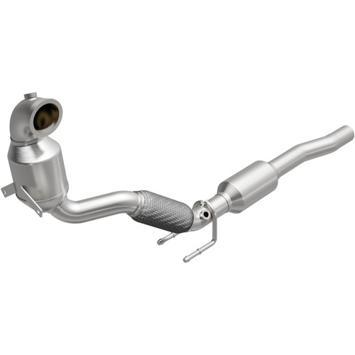 Magnaflow 16-18 Volkswagen Jetta L4 OEM Underbody Single Direct Fit Converter - 280134 Photo - Primary
