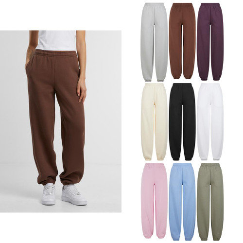 Build Your Brand Women’s fluffy sweatpants