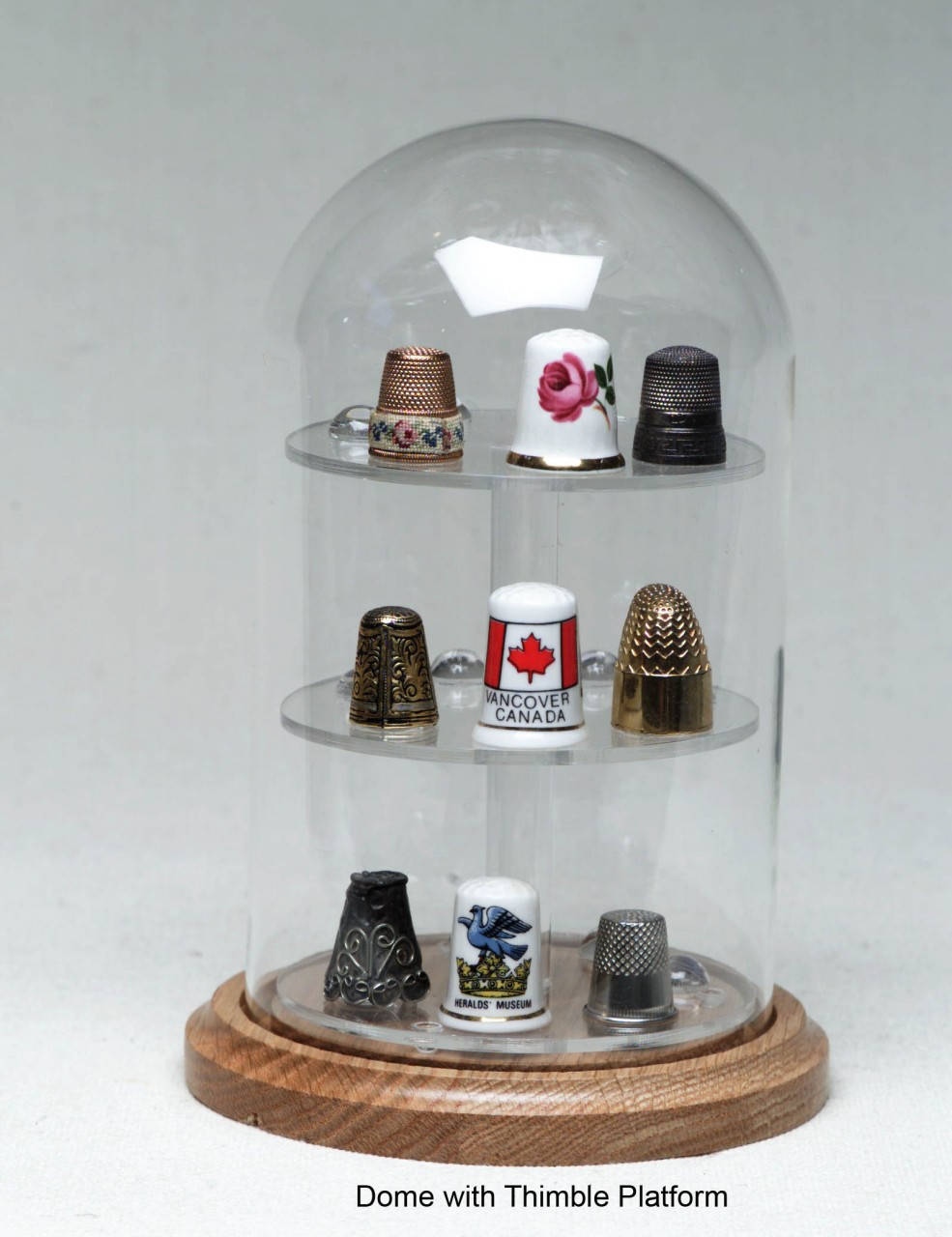 At Auction: GLASS DOME THIMBLE DISPLAY HOLDER VINTAGE ANTIQUE