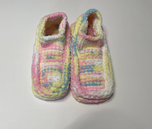 Knitted - Slippers / KC-KS-7: Yellow (Pink)