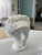 Round Hats / H-R-1: White