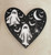 Wall Art - Halloween / SH-HWA-60: Ghosts in a Heart (Black / White)