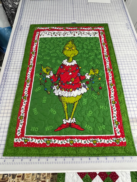Wall Hangings / Q-WH-27: Grinch