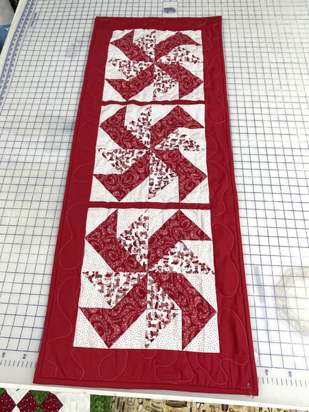 Christmas Table Runners / SH-CTR-12: Snowman - Rectangle