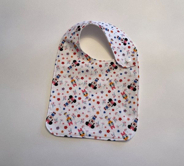 Baby Bibs / BI-B-39: Baby Minnie & Daffy - Square