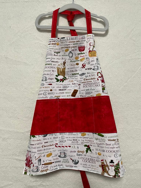 Aprons / DK-AM-1: Kitchen Motif (White and Red)