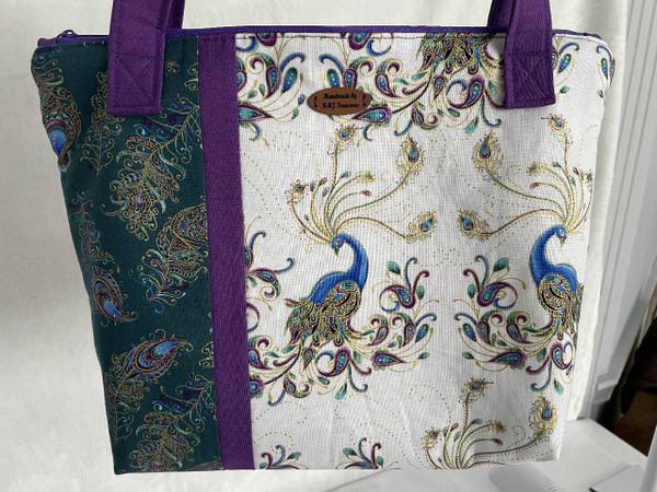 Cross Body Bags / HB-CB-18: Peacocks (Peacock Feathers)