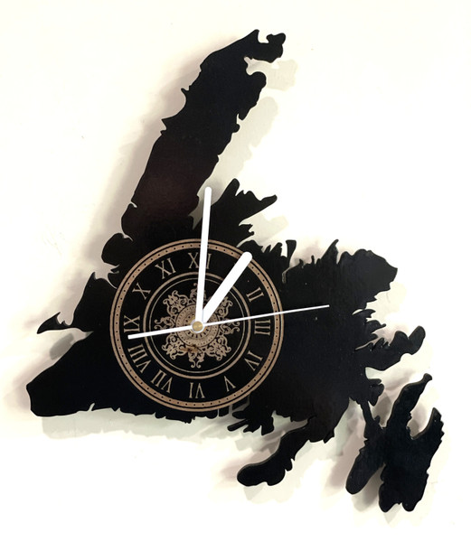 Clocks - Newfoundland Motifs / HD-CN-3: Newfoundland Island Clock (Black)