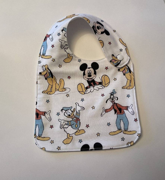 Baby Bibs / BI-B-27: Mickey & Crew (White) - Square