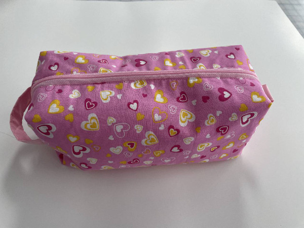 Cosmetic & Toiletry Bags / B-C-9: Pink Yellow Hearts