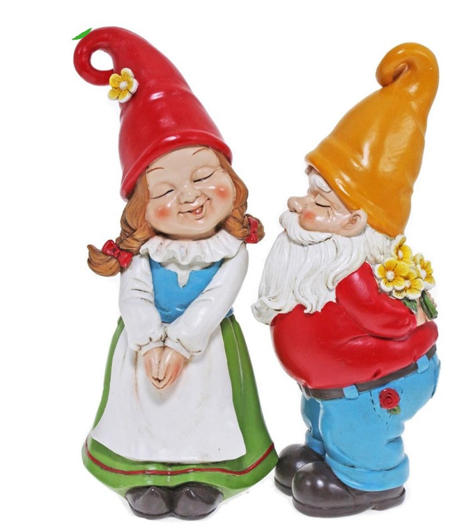 Kissing Gnomes (2 pieces)