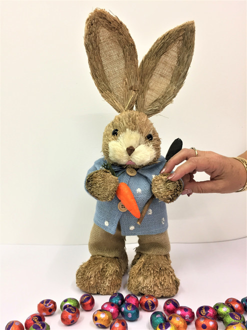 45cm BUNNY WITH SPADE AND CARROT - BLUE MALE