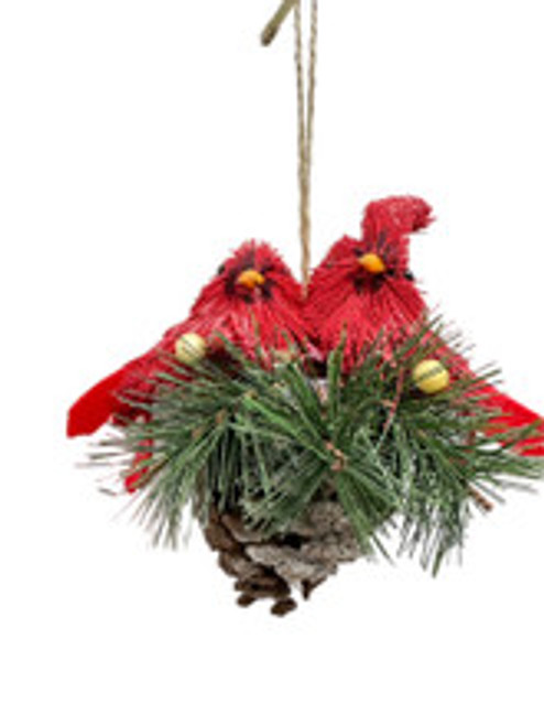 Bristlestraw Christmas Decoration - Red Robin Pair with Wreath 15cm