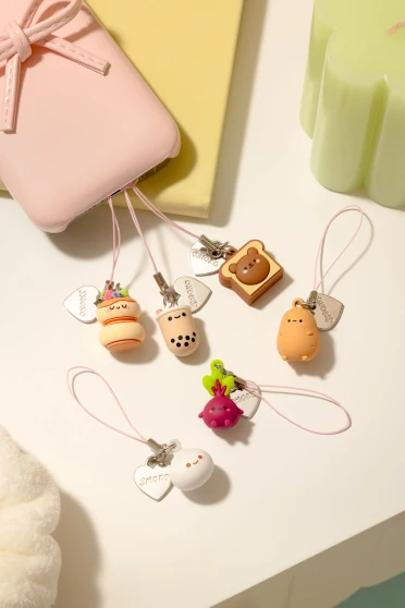 Smoko Friends Phone Charm Blind Box (Random)
