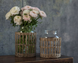 GLASS VASE WITH WEAVING WILLOW