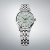 Seiko Presage SRPL63J1 con esfera verde claro, caja de acero y brazalete metálico en fotografía de producto