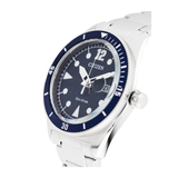 Detalle en perspectiva del Citizen Marine 188 AW1881-52L con esfera azul, caja de acero y brazalete metálico