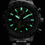Reloj Citizen Geo Trekk BY3006-53E con esfera negra e índices luminiscentes en verde, vista nocturna