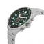 Detalle lateral del Citizen Chrono Sporty-Aqua AT2561-81X con esfera verde, caja de acero y pulsadores de cronógrafo