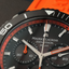 Detalle de la esfera ahumada translúcida de Maurice Lacroix Pontos S Diver Chrono Solar - PT1038-DLB00-330-6 con Super-LumiNova y 200 m de hermeticidad