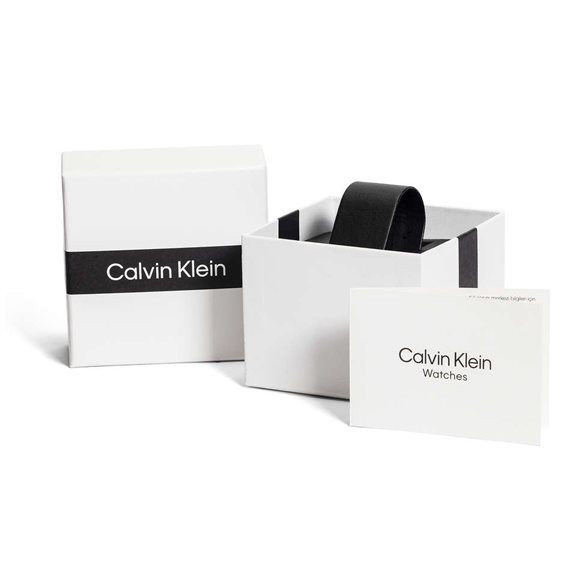 Reloj Calvin Klein Linked Bracelet 25200054 presentado con su caja original