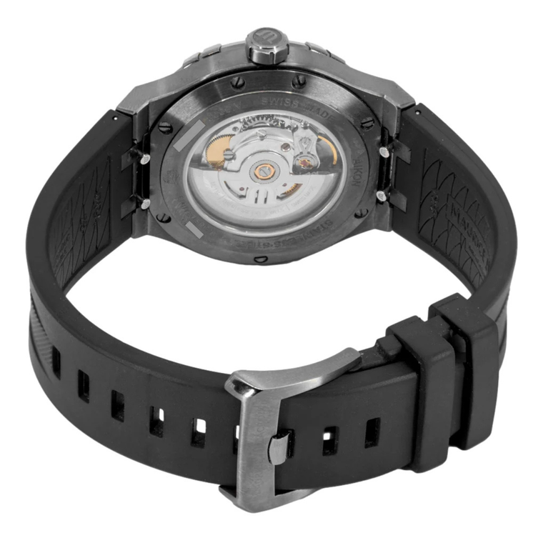 Vista trasera del Maurice Lacroix AIKON Automático 42mm AI6008-PVB00-330-2 con movimiento automático visible