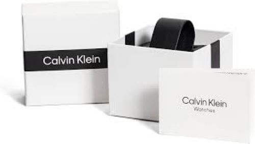 Reloj Calvin Klein Iconic 25200032 presentado con su caja original