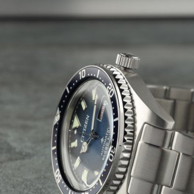 Citizen Diver’s Automatic 200 mt - NY0129-58L