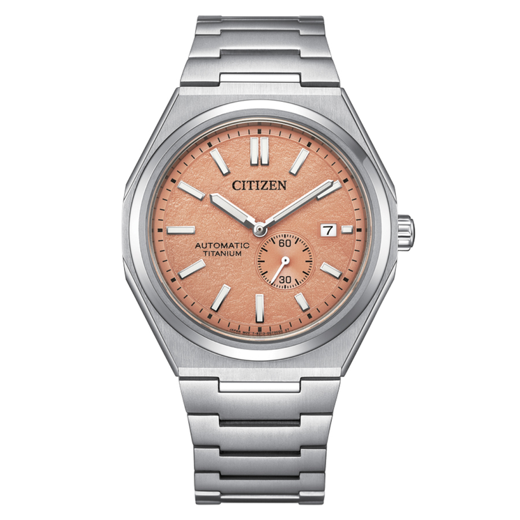 Reloj Citizen Super Titanium NJ0180-80Z automático con esfera salmón y brazalete de Super Titanium